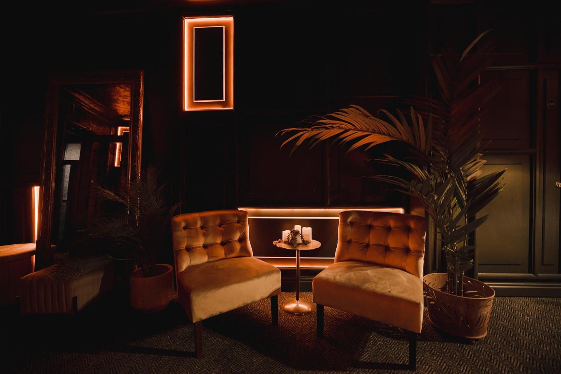 Hotel Impossible